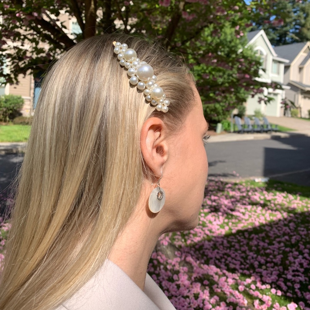 Trend Faux Pear Hair Clip - Picture 4 of 5
